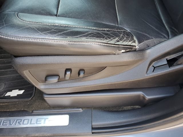 Used 2016 Chevrolet Suburban LT AWD/4WD image 18