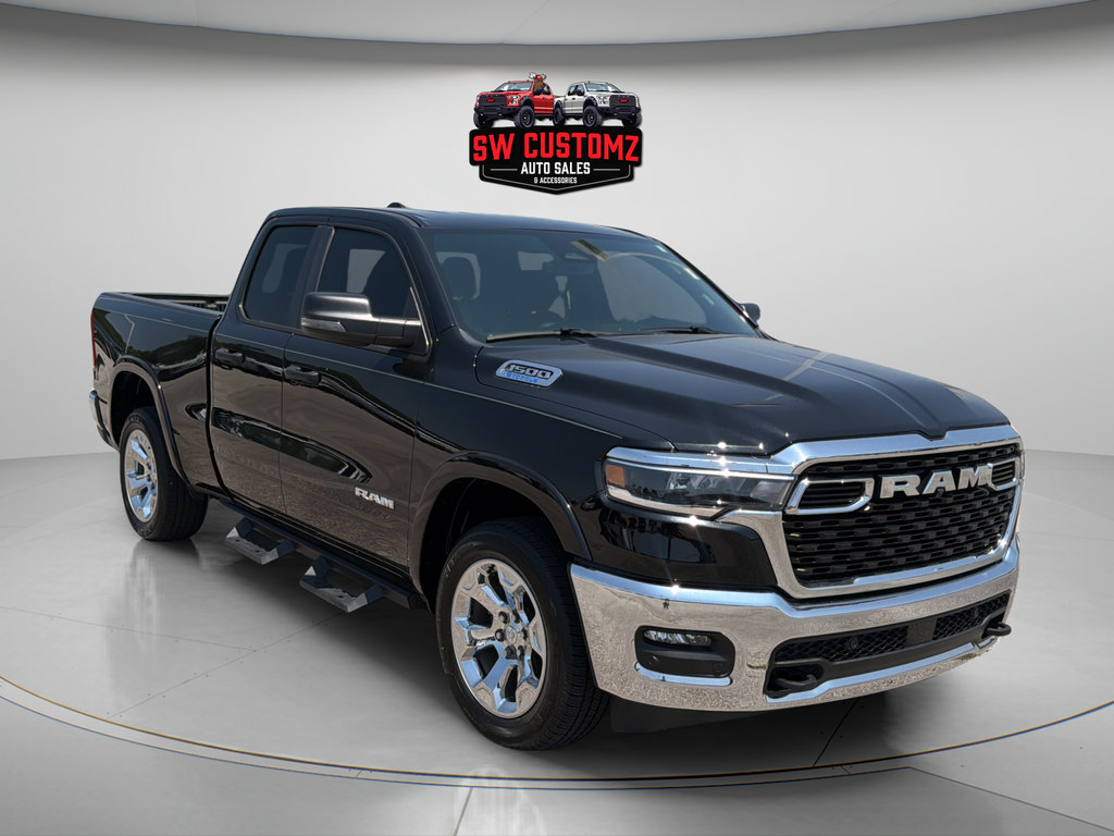 Used 2025 RAM 1500 Big Horn AWD/4WD image 1