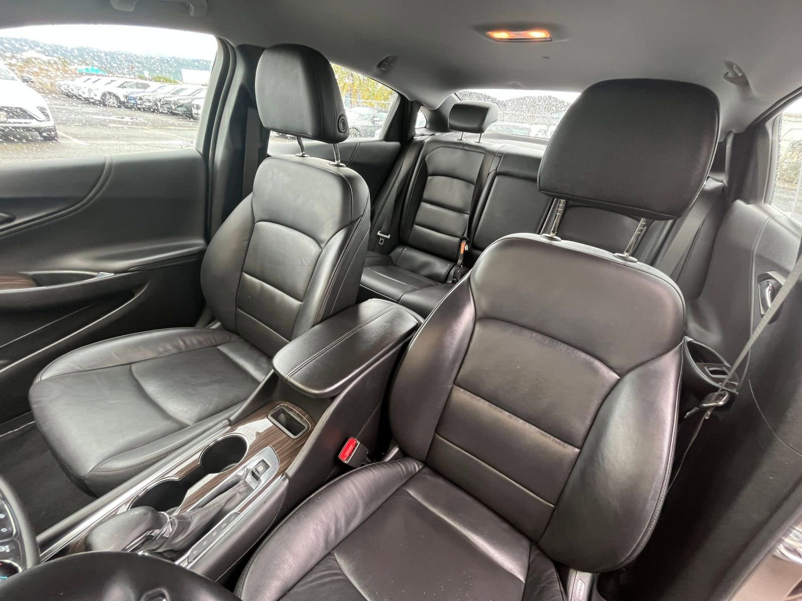 Used 2024 Chevrolet Malibu LT image 38