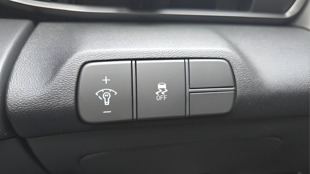 New 2026 Hyundai Elantra SEL Sport Premium FWD image 10