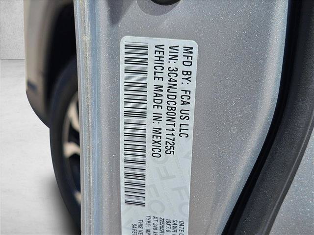 Used 2022 Jeep Compass Limited AWD/4WD image 29