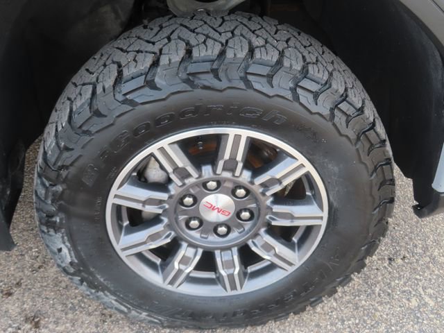 Used 2024 GMC Sierra 1500 AT4 w/ AT4 Premium Package image 15