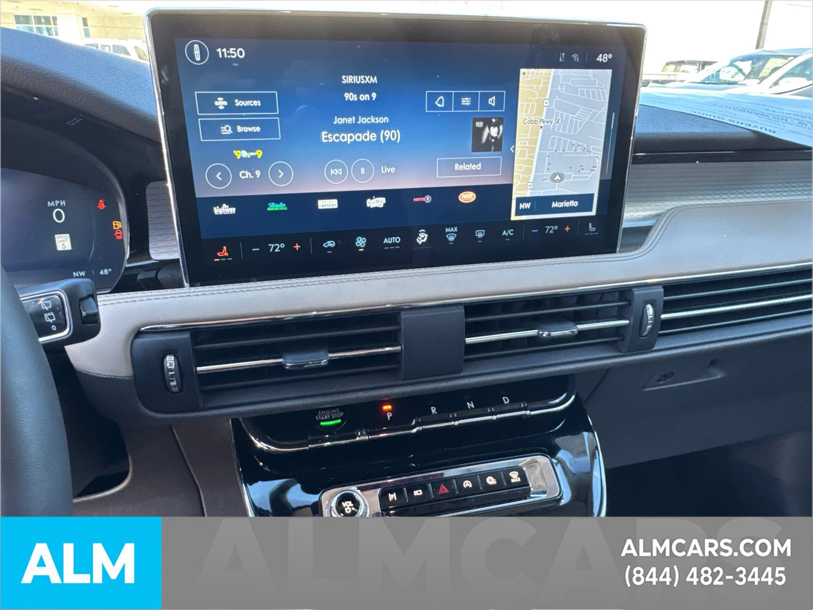 Used 2024 Lincoln Corsair AWD image 33