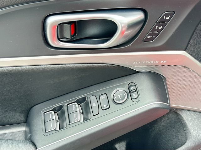 Used 2023 Acura Integra A-Spec image 19