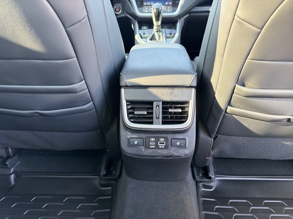 Used 2024 Subaru Outback Limited AWD/4WD image 22