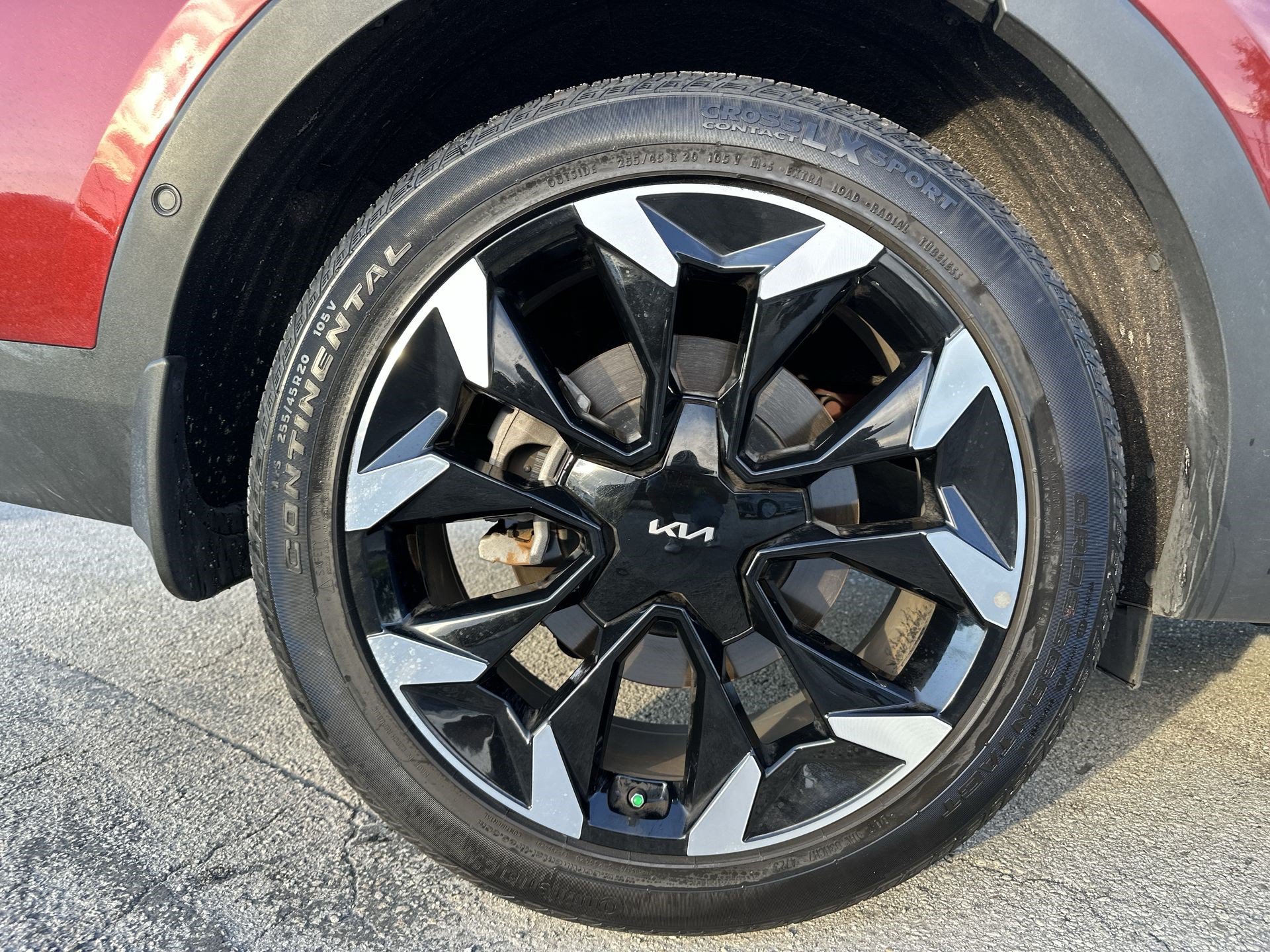 Certified 2024 Kia Sorento SX FWD image 18