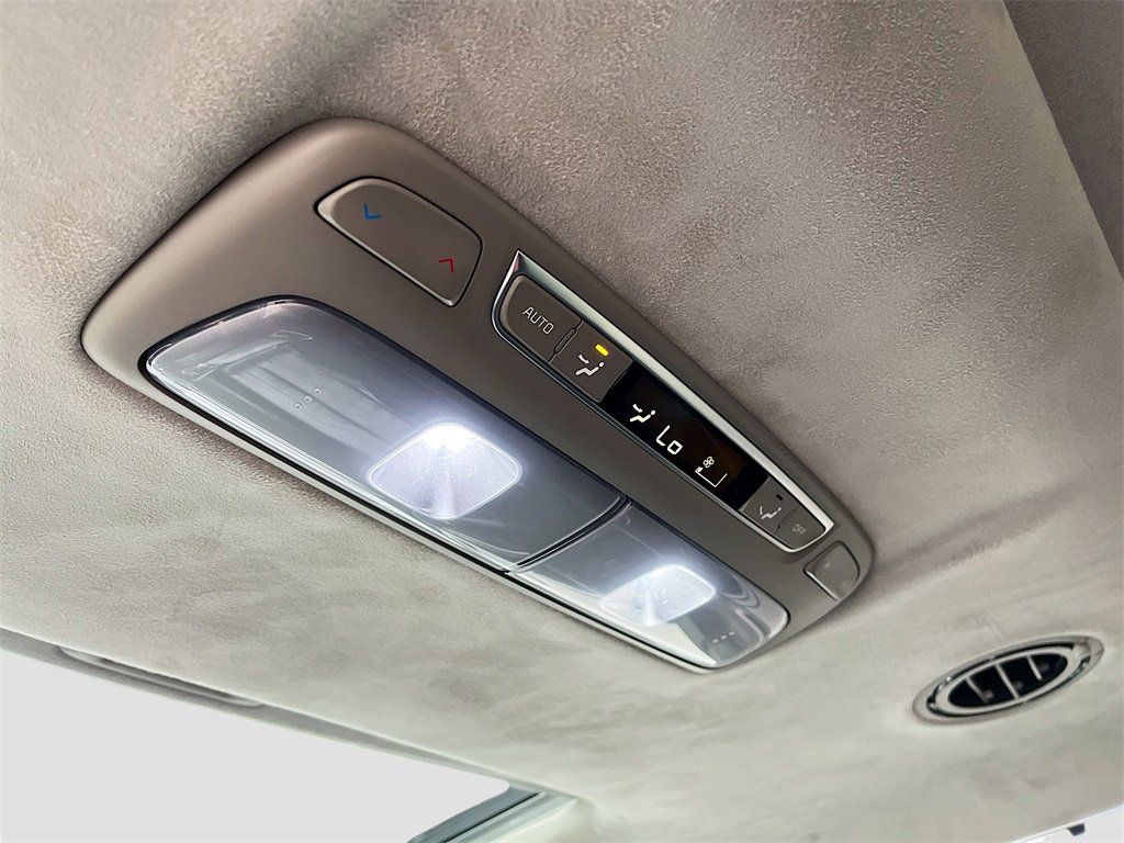 Used 2022 Kia Telluride SX w/ SX Prestige Package image 26