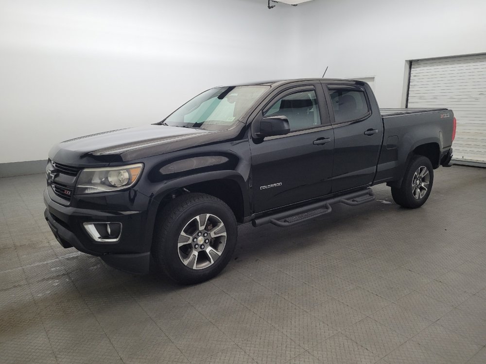 Used 2017 Chevrolet Colorado Z71 AWD/4WD image 2