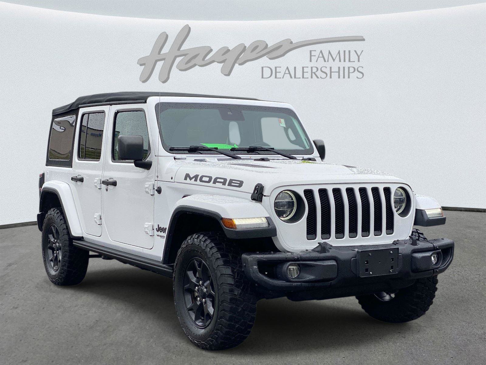 Used 2019 Jeep Wrangler Unlimited Sahara w/ Quick Order Package 24M Moab AWD/4WD image 1