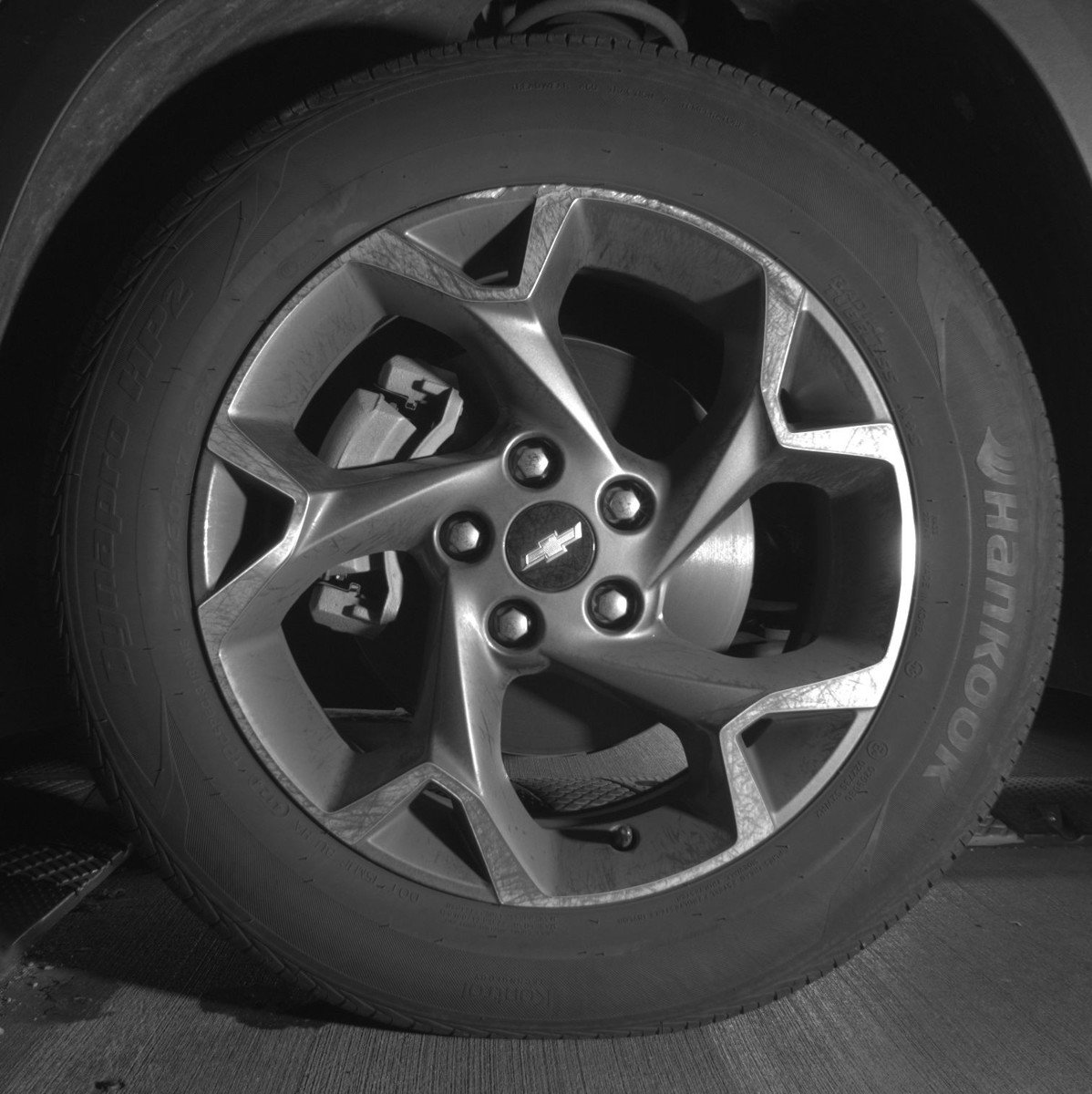 Used 2025 Chevrolet Trax LT FWD image 12