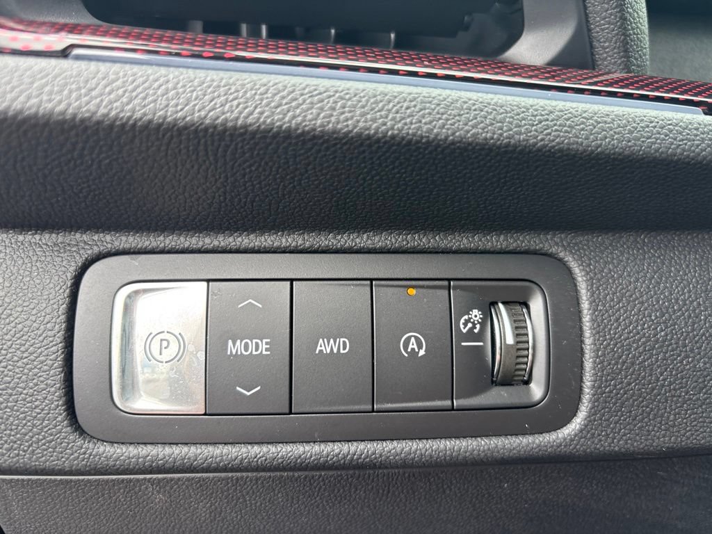 Used 2026 Chevrolet Traverse RS AWD/4WD image 15