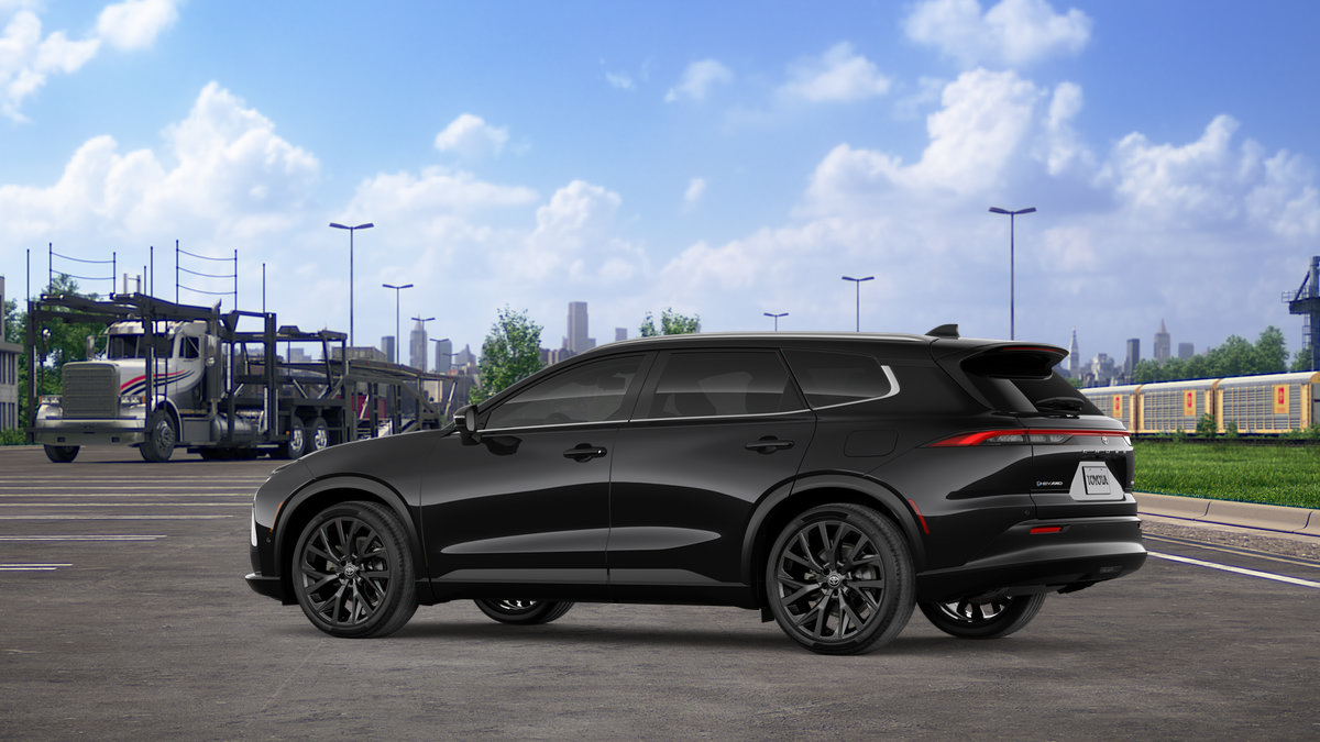 New 2026 Toyota Crown Signia AWD/4WD image 5