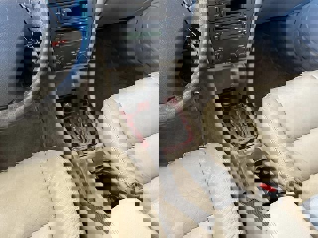 Used 2004 Volvo S40 image 14