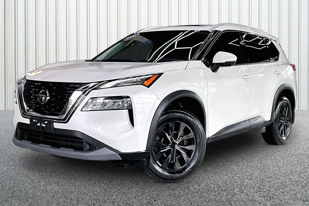 Used 2021 Nissan Rogue SV AWD/4WD image 3