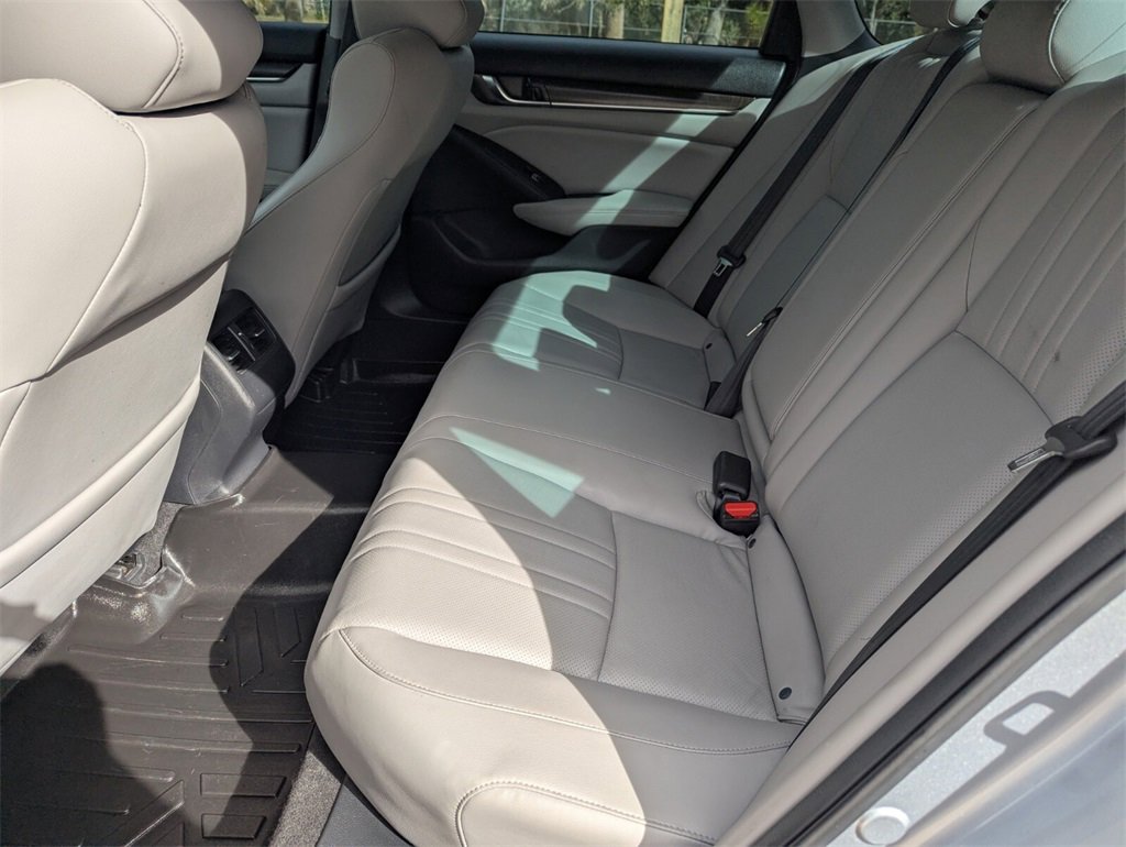 Used 2018 Honda Accord EX-L image 21