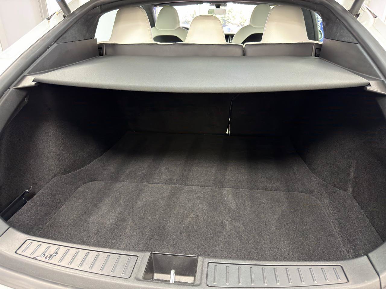 Used 2020 Tesla Model S AWD image 33