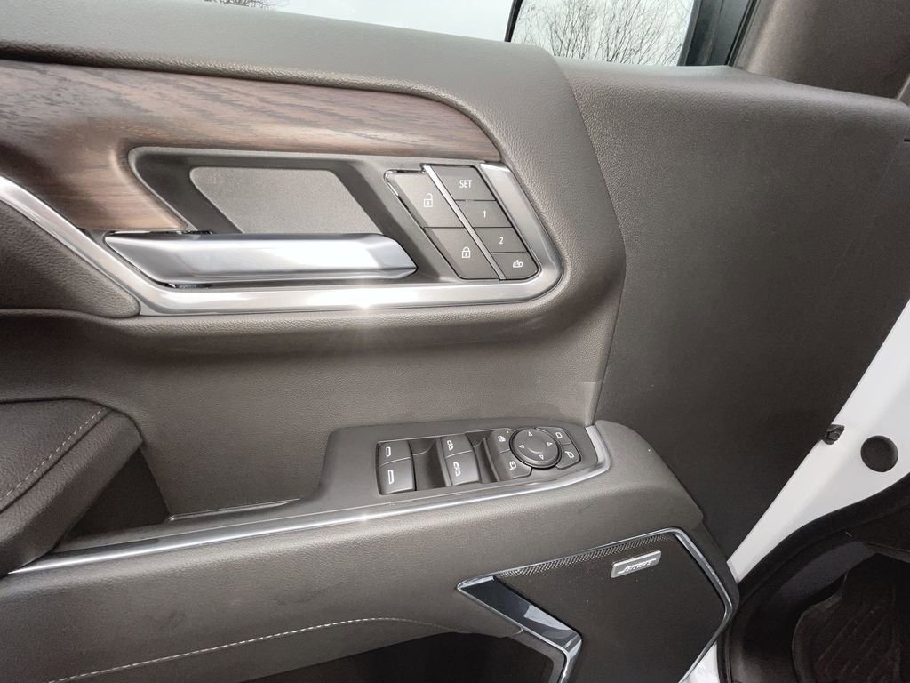 New 2026 GMC Sierra 1500 SLT w/ SLT Premium Plus Package image 30
