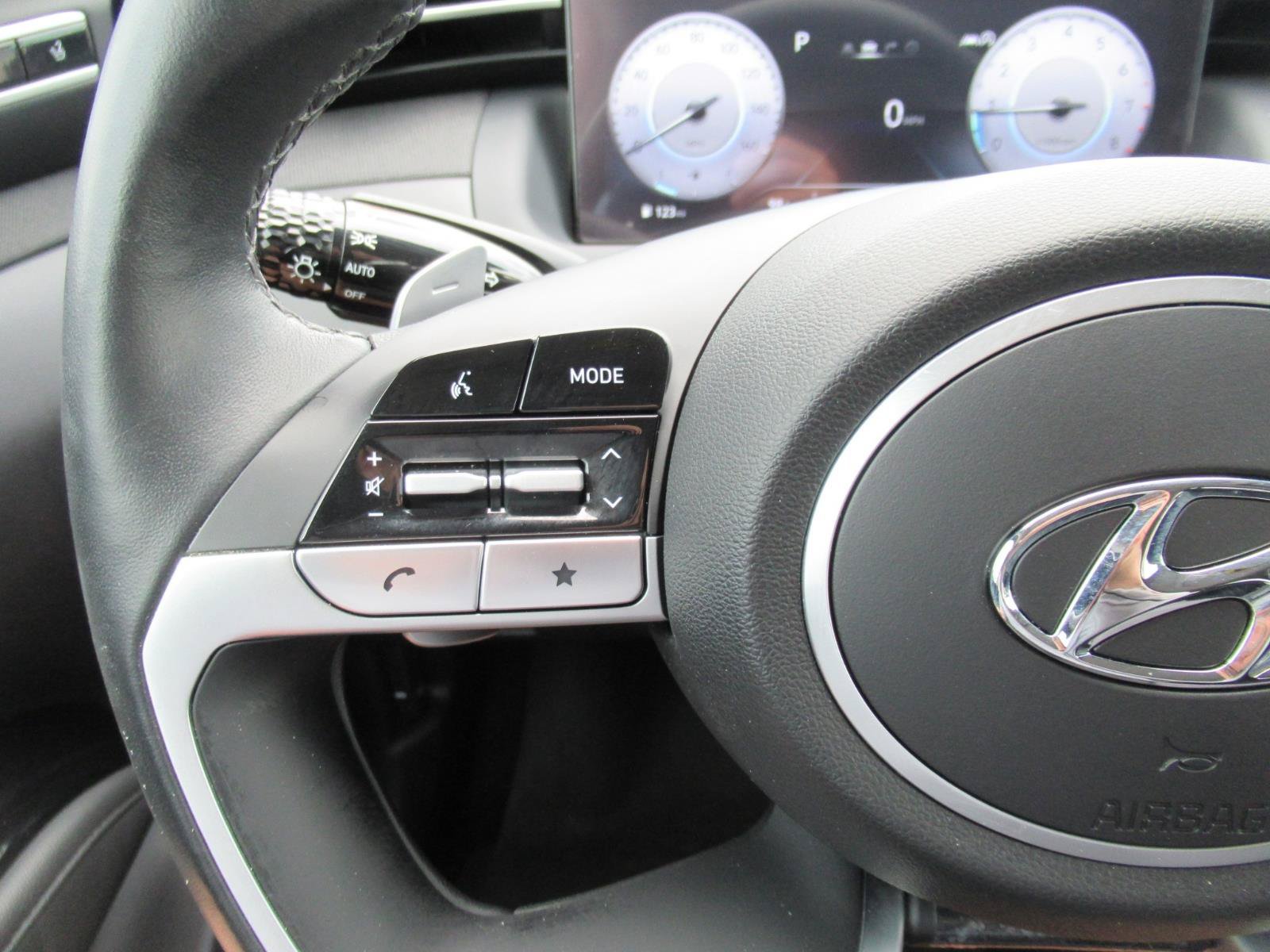 Used 2024 Hyundai Tucson Limited FWD image 26