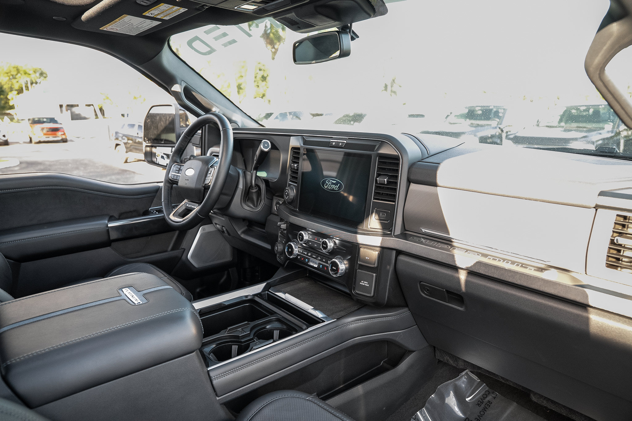 Used 2025 Ford F250 Platinum AWD/4WD image 38
