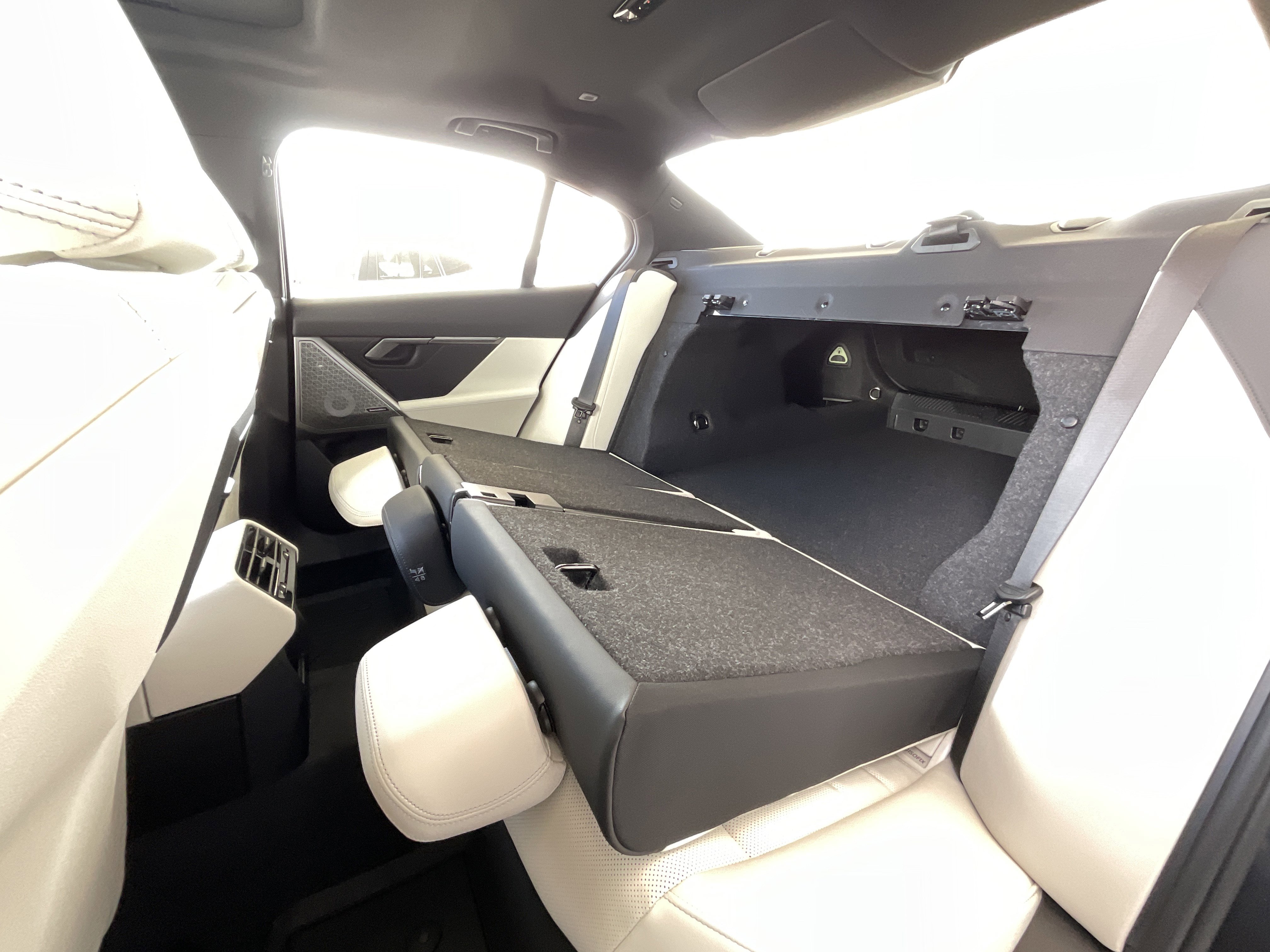 New 2026 BMW 530i w/ M Sport Package image 30