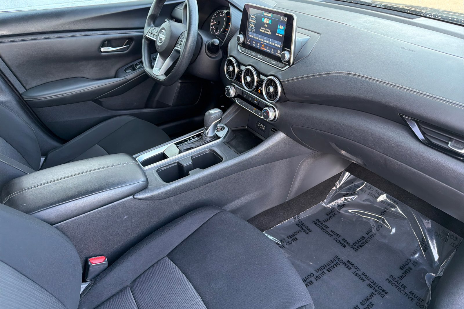 Used 2023 Nissan Sentra SV image 14