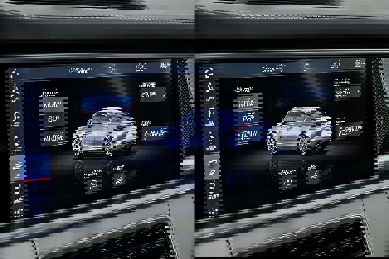 Used 2019 Porsche Panamera Turbo image 36