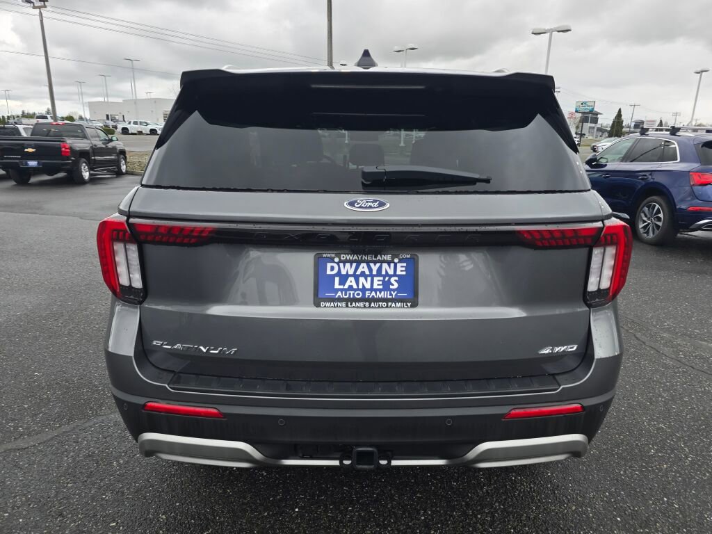 Used 2025 Ford Explorer Platinum AWD/4WD image 6