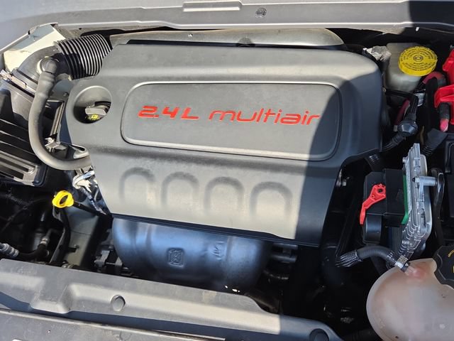 Used 2020 Jeep Compass Latitude FWD image 10