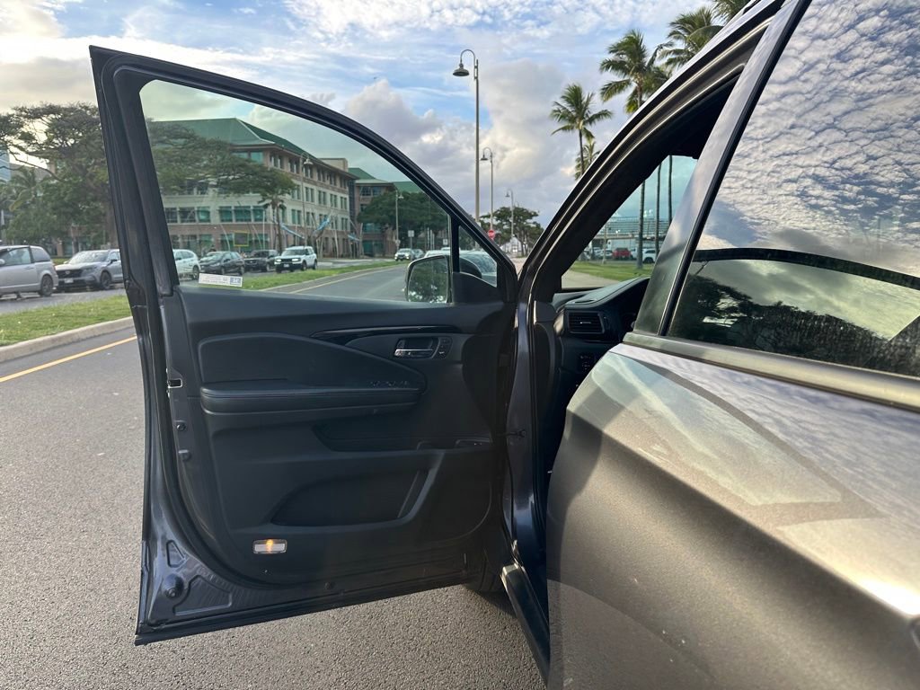 Used 2019 Honda Passport Touring image 18