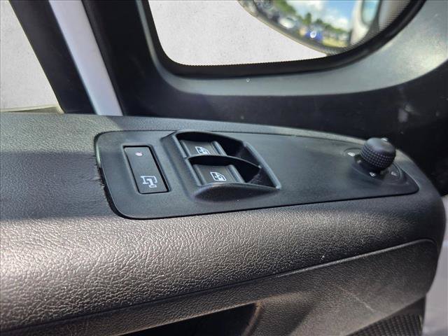 Used 2023 RAM ProMaster 2500 FWD image 9