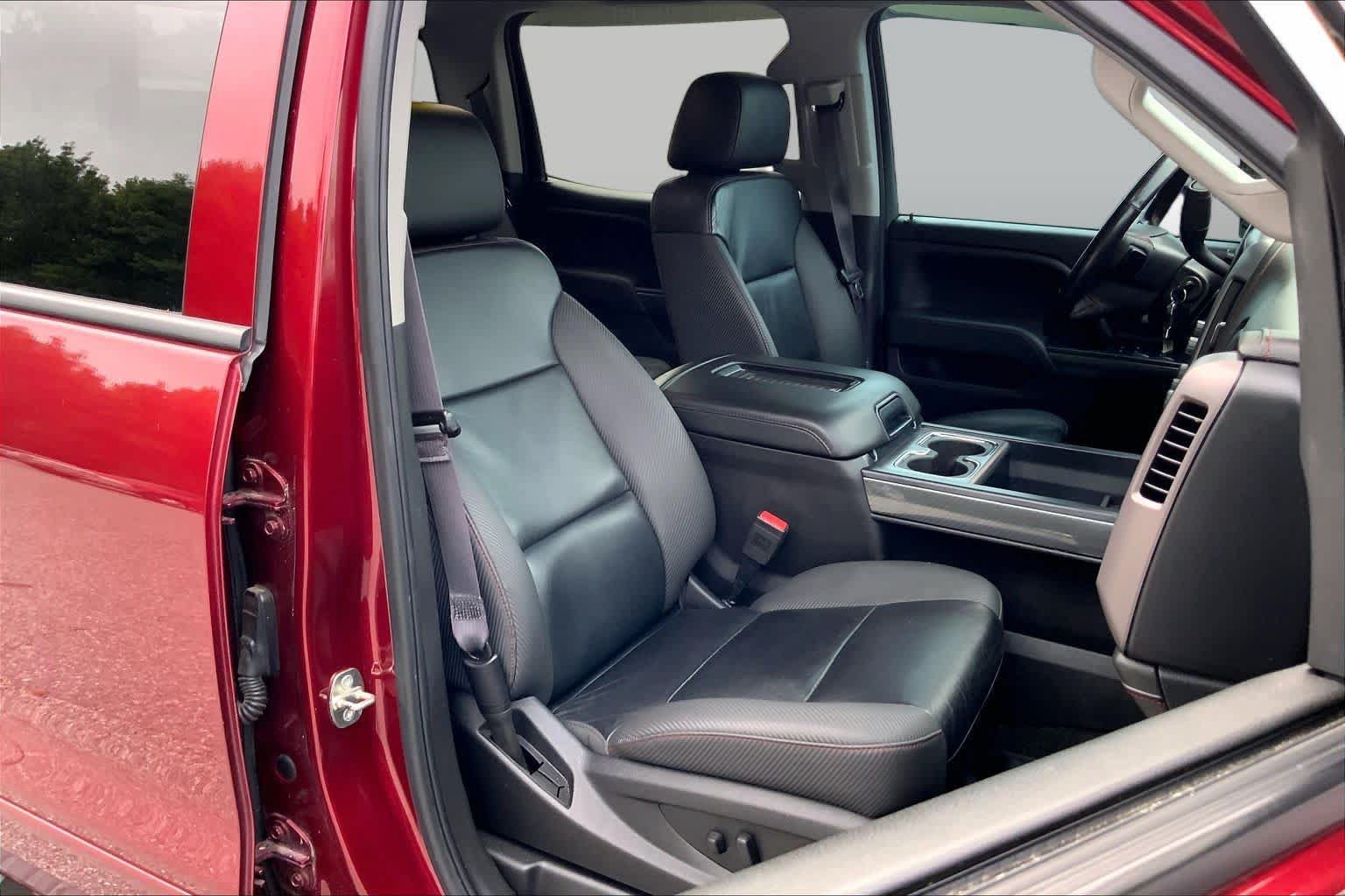 Used 2017 GMC Sierra 1500 SLT AWD/4WD image 9