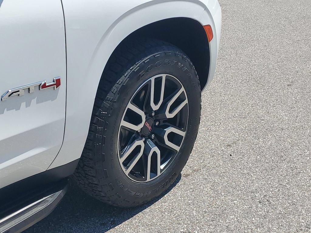 Certified 2022 GMC Yukon XL AT4 AWD/4WD image 7