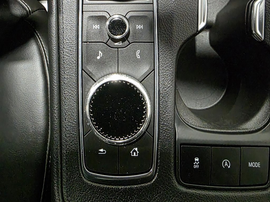 Used 2020 Cadillac XT4 Premium Luxury image 37