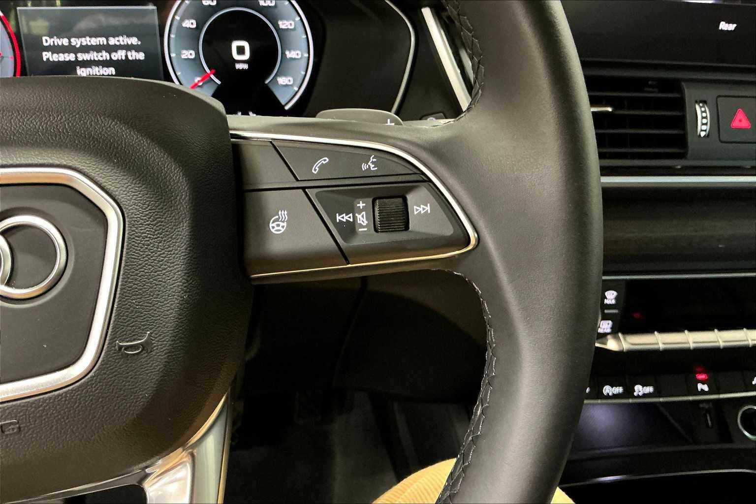 Used 2025 Audi Q5 2.0T Premium image 21