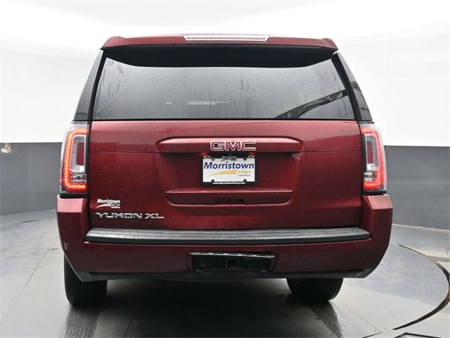 Used 2017 GMC Yukon XL SLT w/ Open Road Package image 8