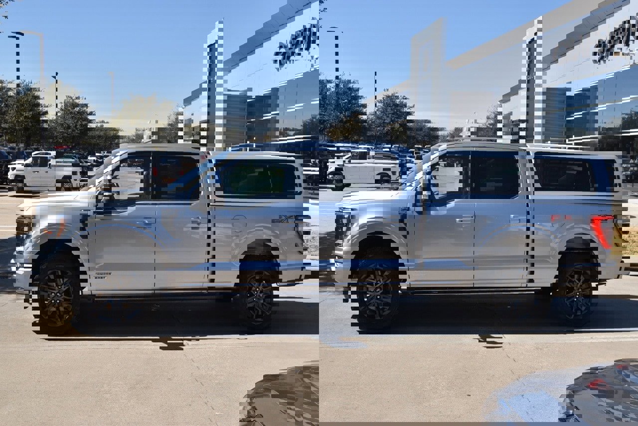 Certified 2022 Ford F150 Lariat w/ Equipment Group 502A High image 12