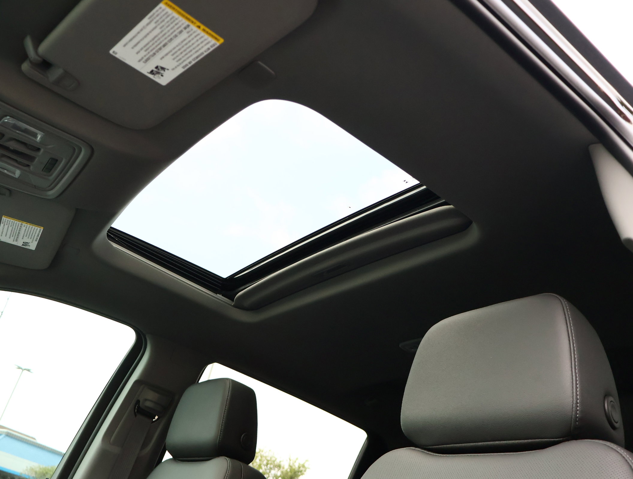 New 2026 Chevrolet Silverado 2500 LTZ w/ LTZ Convenience Package AWD/4WD image 22