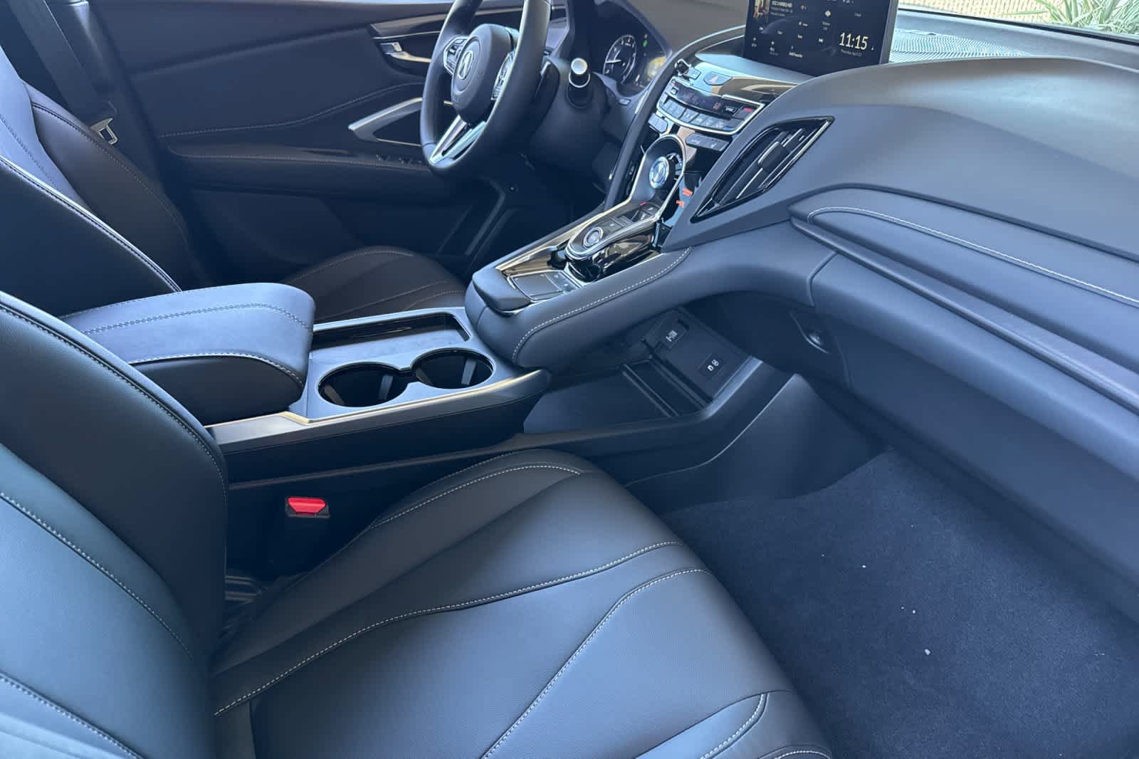 New 2026 Acura RDX SH-AWD image 15