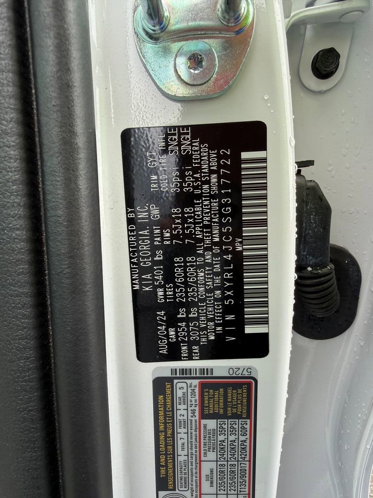 Certified 2025 Kia Sorento S FWD image 25