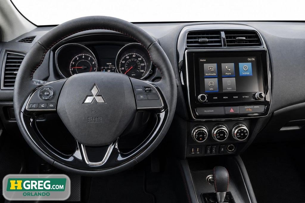 Used 2026 Mitsubishi Outlander Sport AWD image 11