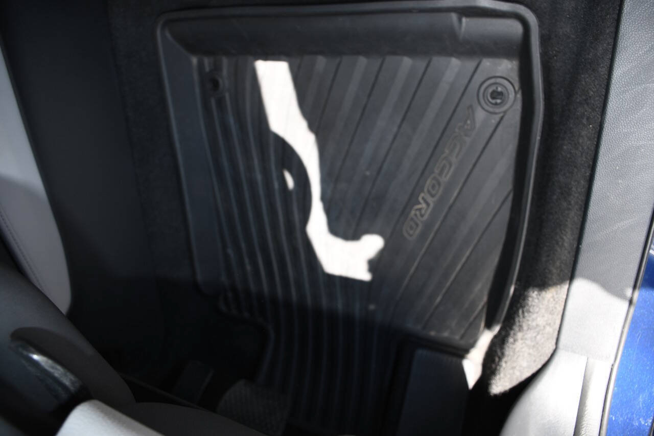 Used 2018 Honda Accord EX-L image 14