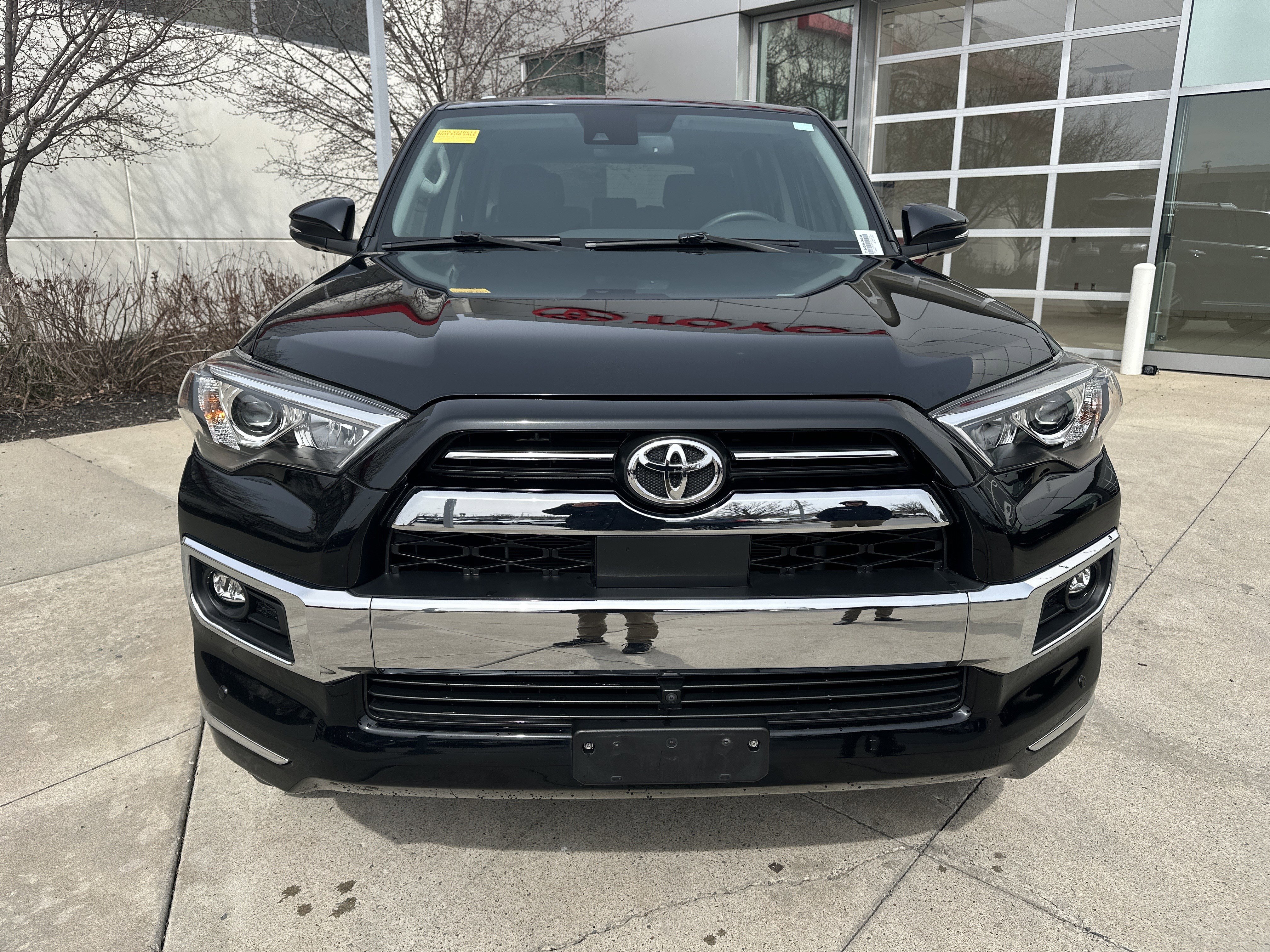 Used 2022 Toyota 4Runner Limited image 5