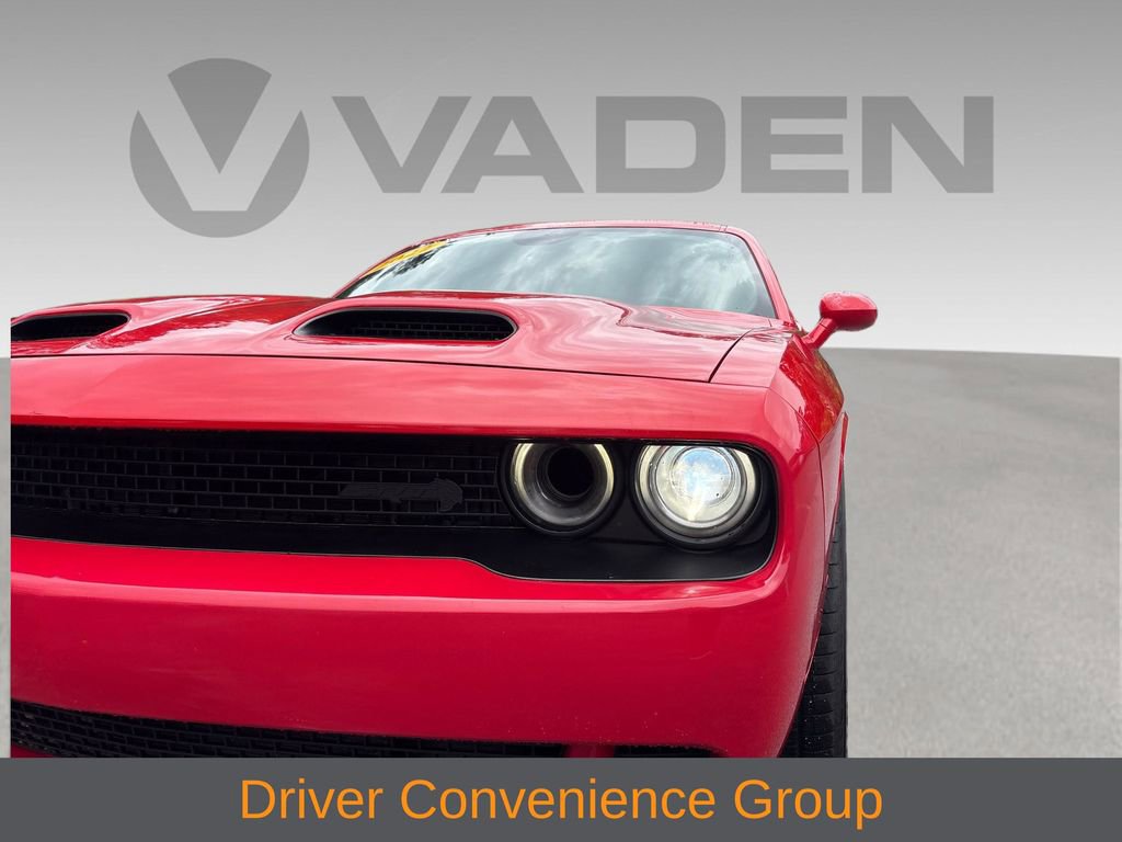 Used 2022 Dodge Challenger SRT Hellcat w/ Plus Package RWD image 5