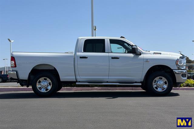 Used 2023 RAM 2500 Tradesman AWD/4WD image 3