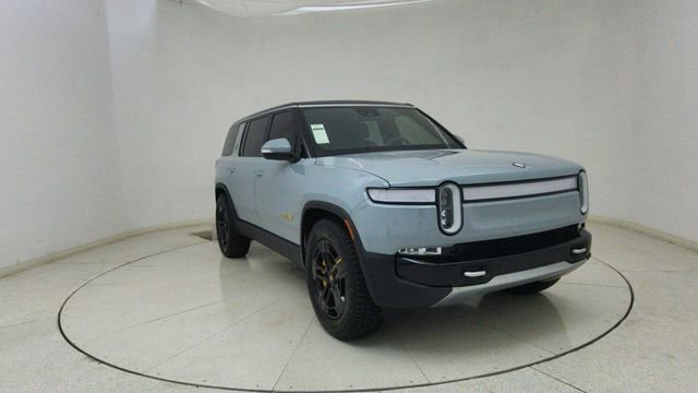 Used 2024 Rivian R1S Adventure image 66