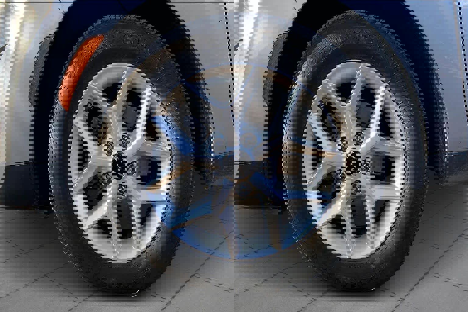 Used 2023 Kia Soul LX w/ LX Technology Package image 10