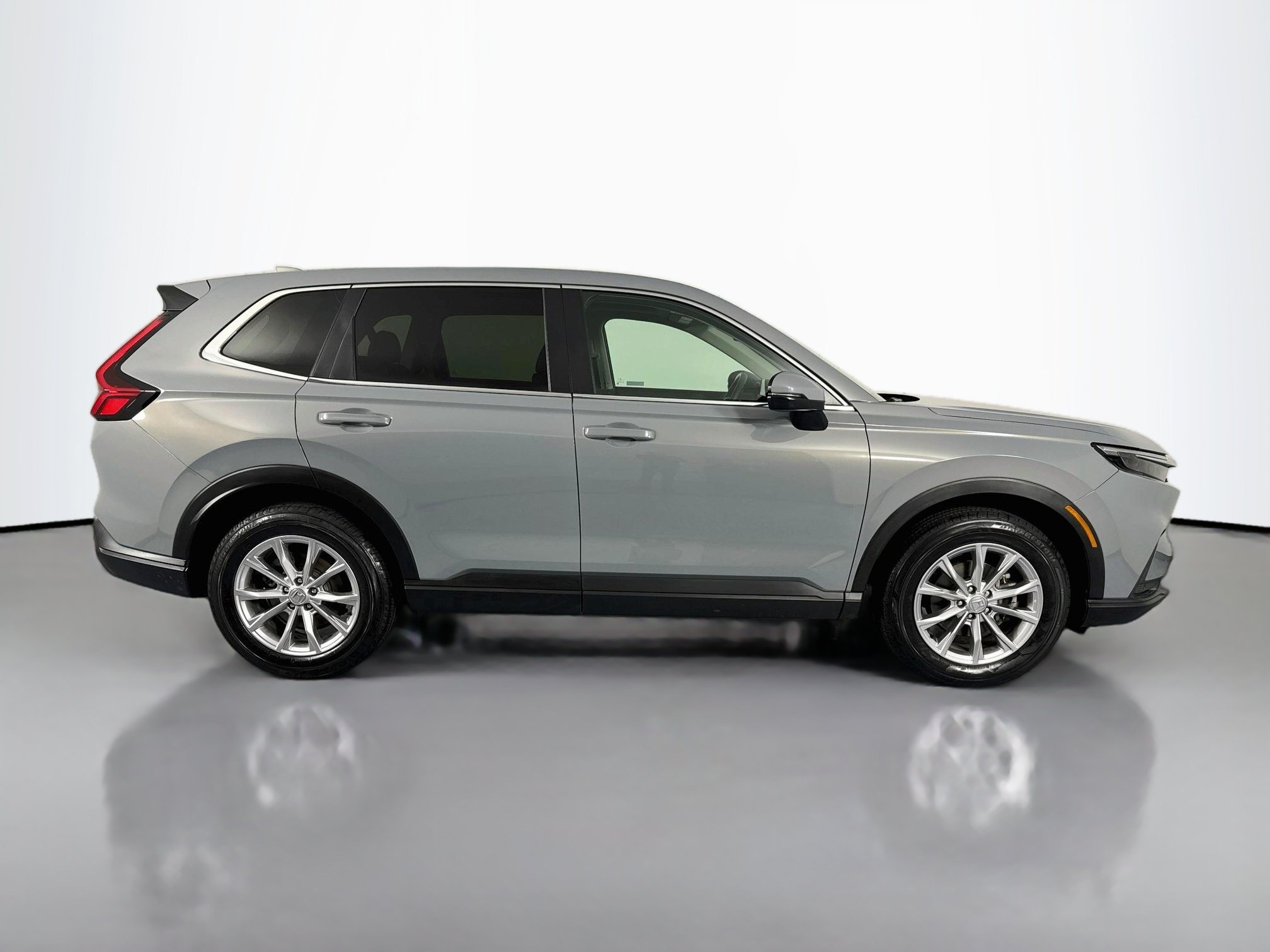 Used 2023 Honda CR-V EX-L image 4