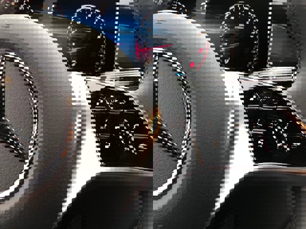 New 2025 Mercedes-Benz GLC 300 4MATIC image 22