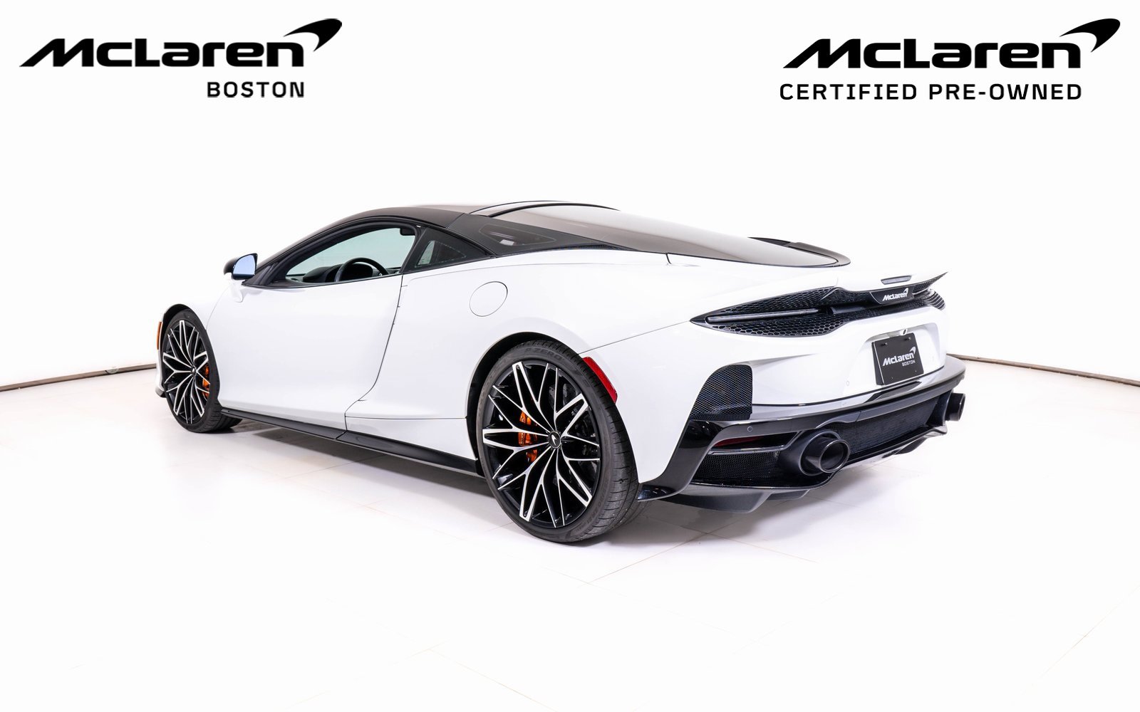 Used 2023 McLaren GT image 3