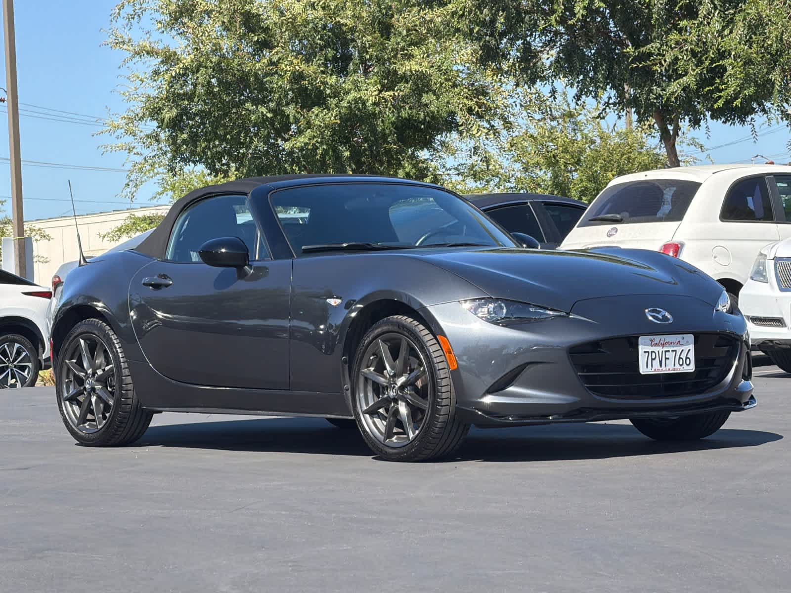 Used 2016 MAZDA MX-5 Miata Club RWD image 8